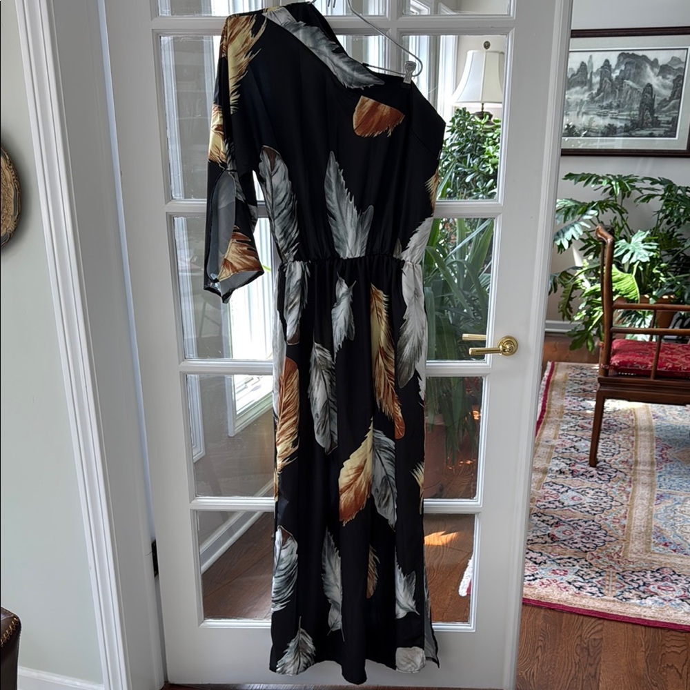 Elegant Black Feather Print Dress